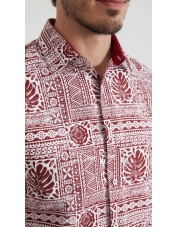 1506201-15 Chemise coupe droite à motifs - Bordeaux