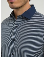 1506246-02 Chemise à rayures coupe confort - Marine