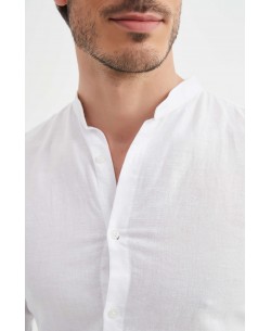 LIN-60-21 Chemise blanche col mao en lin
