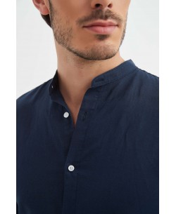 LIN-60-24 Chemise marine col mao en lin