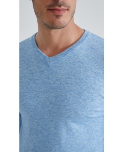 YE-6745-202 Pull bleu chiné col V