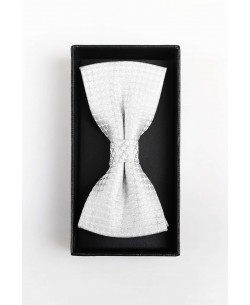 BT-0628 White bow tie in box & pocket square
