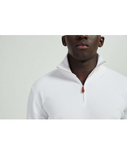 YE-6738-122 High zip neck white jumper