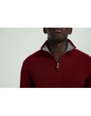 YE-6738-114 High zip neck burgundy jumper