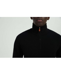 YE-6738-118 High zip neck black jumper