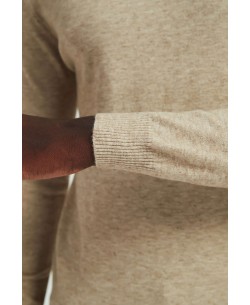 YE-6741-101 Beige turtle neck jumpers