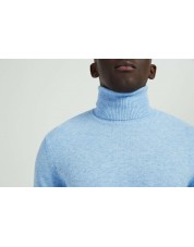 YE-6741-102 Sky blue turtle neck jumpers