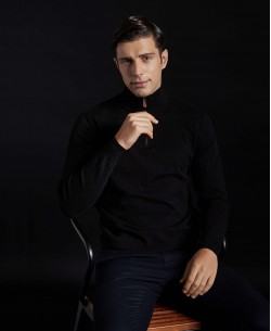 YE-6738-67 High zip neck black jumper