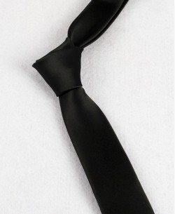CRHQ-01 Black satin tie 