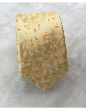 CRHQ-37 Cravate vanille à motifs LIBERTY