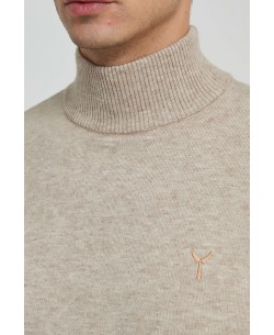 YE-6735-75 Beige jumper with funnel neck & logo 