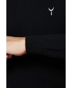 YE-6735-83 Black jumper with funnel neck & logo 