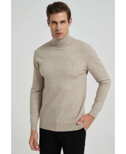 YE-6741-75 Pull col roulé beige avec logo