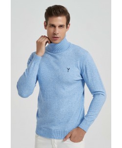 YE-6741-76 Sky blue turtle neck jumpers with logo