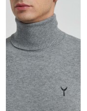 YE-6741-79 Grey turtle neck jumpers with logo