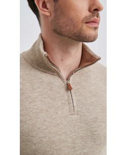 YE-6738-125 High zip neck beige jumper