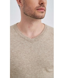 YE-6745-125 Beige "V" neck jumper