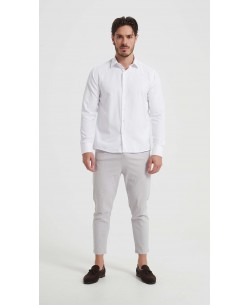 R002-01 Chemise blanche piqué en confort fit
