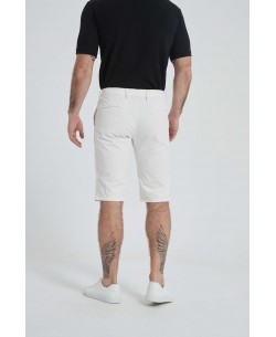 YE-809-08 Bermuda chino stretch blanc (T38 à T50)